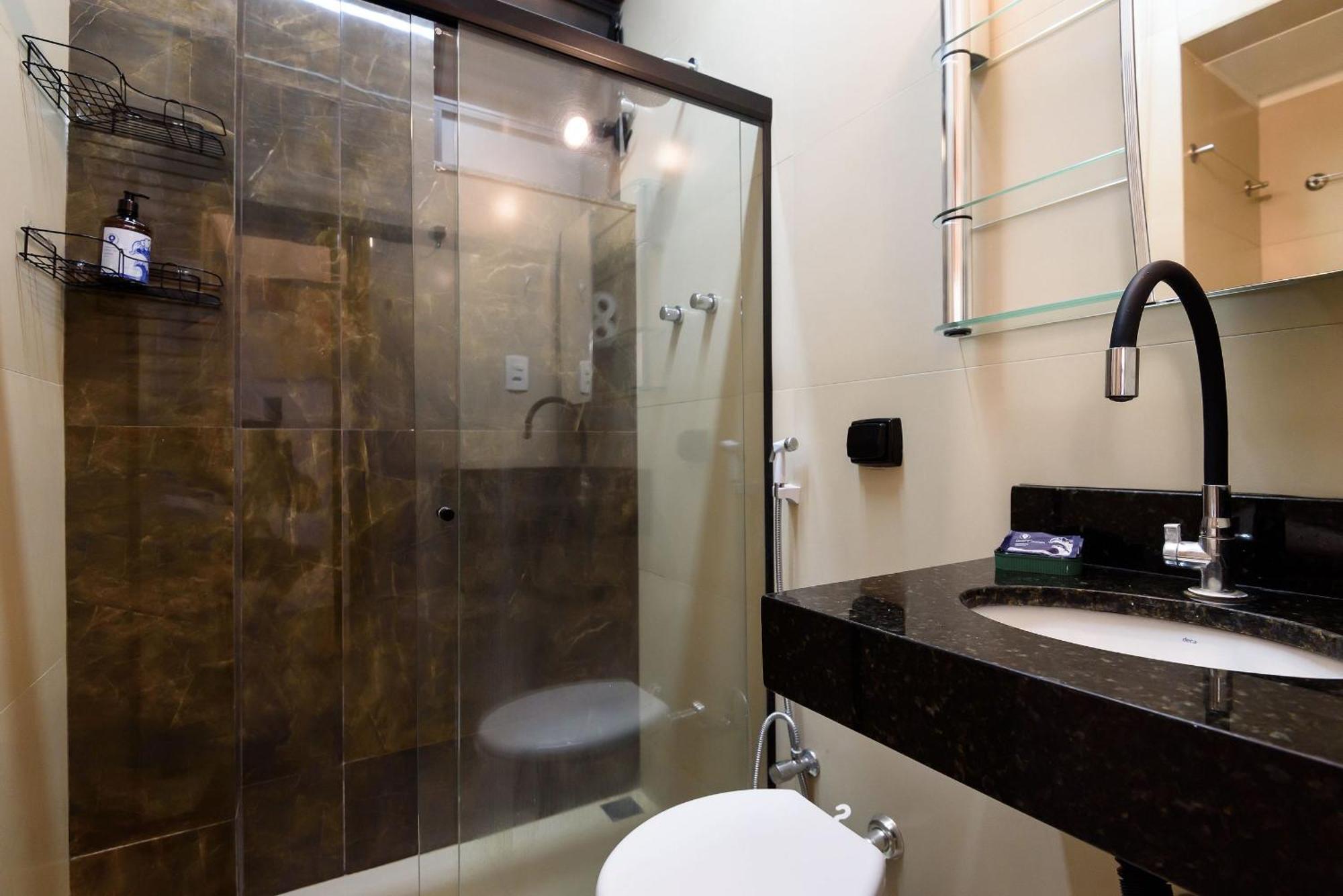 Apartamento Renovado E Completo A 200m Da | Nsc 1085/914
